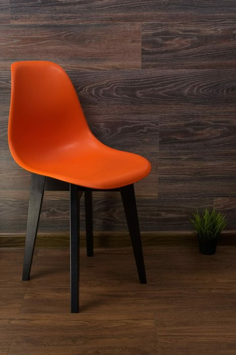 Стул Сашш оранжево-черного цвета - купить Обеденные стулья по цене 4490.0