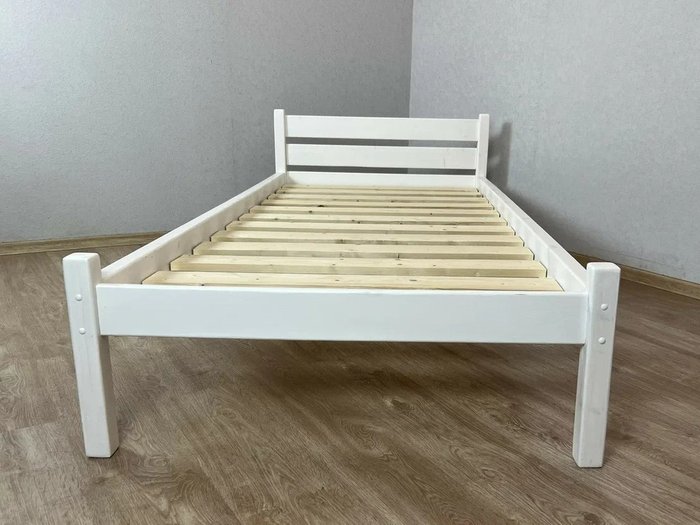 Кровать односпальная Классика сосновая 90х190 белого цвета - лучшие Кровати для спальни в INMYROOM