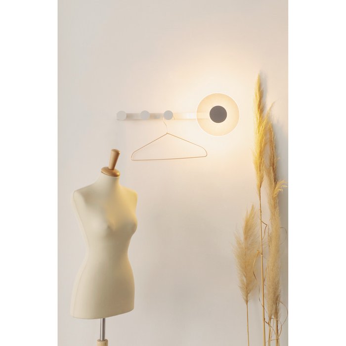 Настенный светильник Venus белого цвета - купить Бра и настенные светильники по цене 26570.0