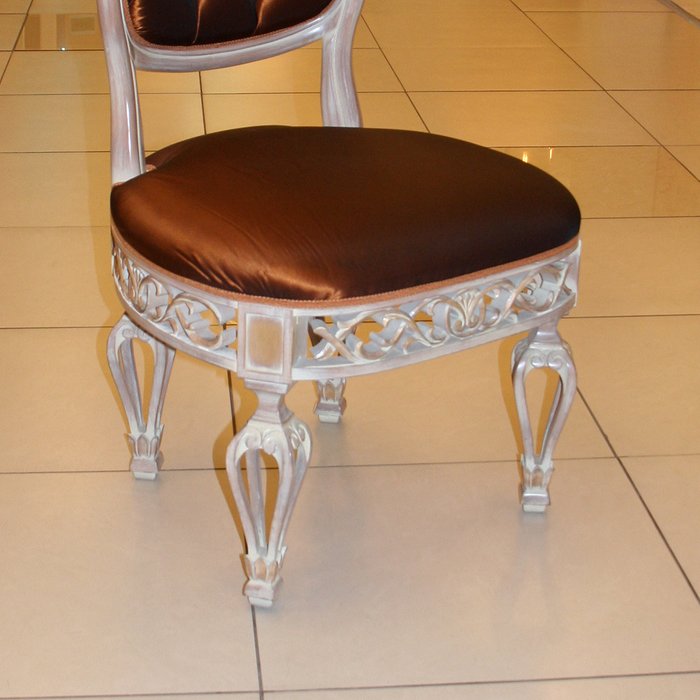 стул с мягкой обивкой  Andromeda - купить Обеденные стулья по цене 181680.0