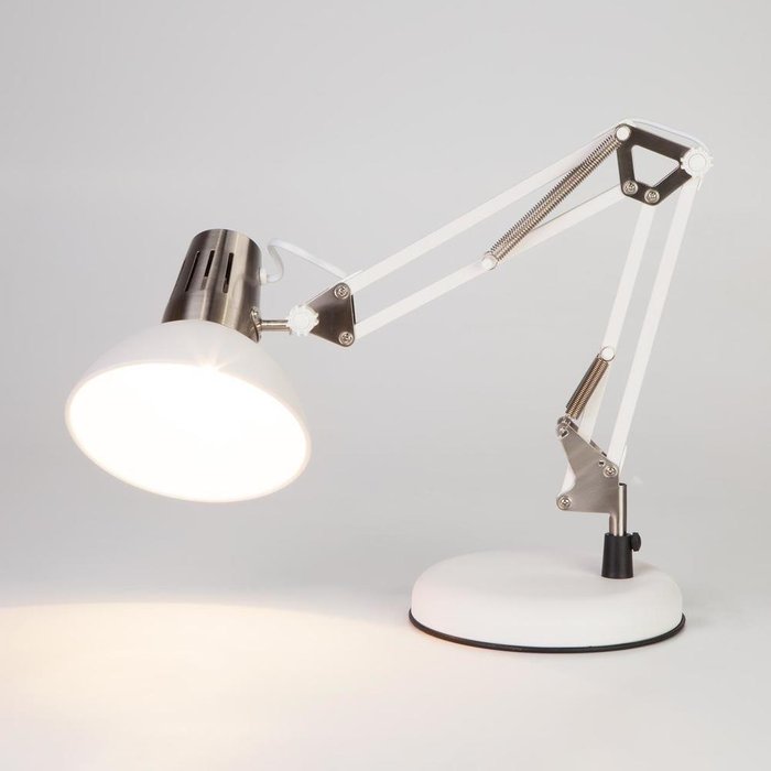 Настольная лампа Worker белого цвета - купить Рабочие лампы по цене 3460.0
