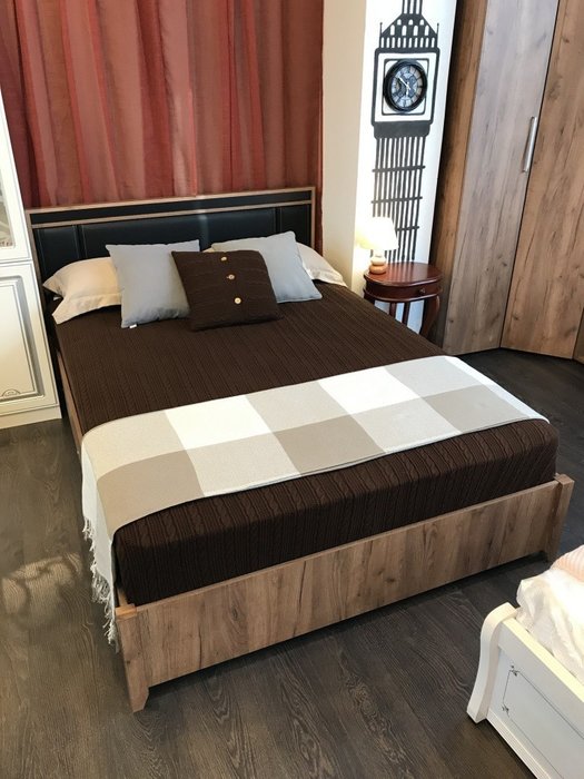 Кровать с ортопедическим основанием из дерева Nature 180х200 коричневого цвета - лучшие Кровати для спальни в INMYROOM