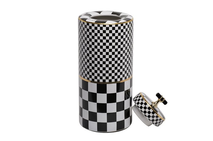 Ваза керамическая Chess с крышкой - лучшие Вазы  в INMYROOM