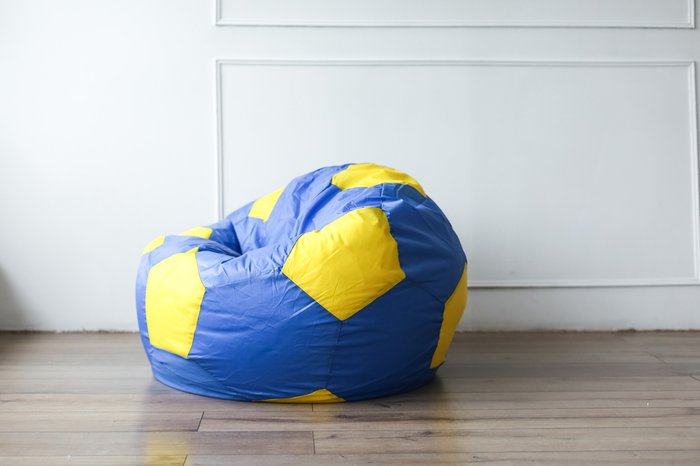 Кресло Мяч сине-желтого цвета - купить Бескаркасная мебель по цене 4190.0