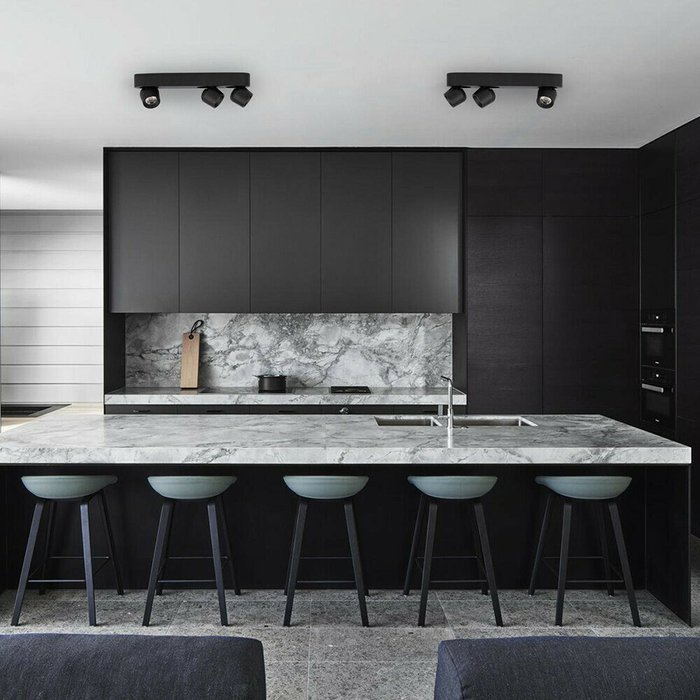 Светильник точечный Loft It Quiet 10320/3 Black - купить Накладные споты по цене 6336.0
