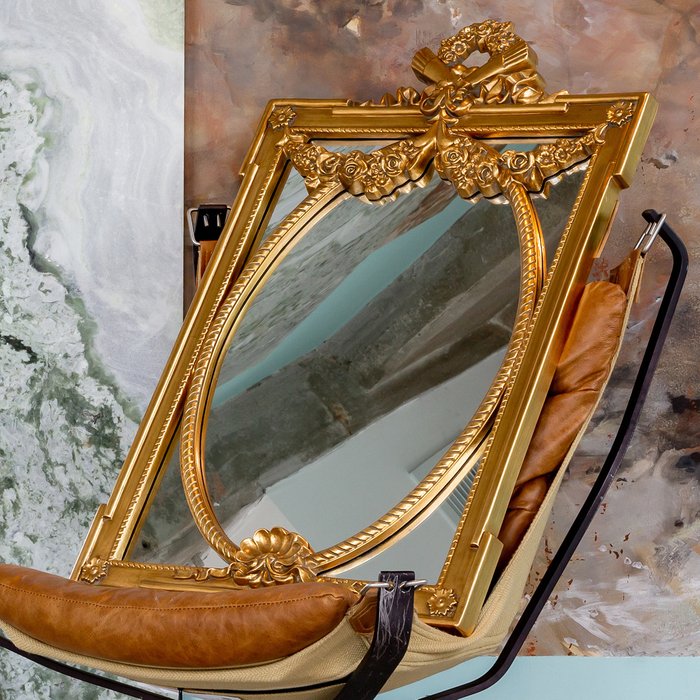 Настенное зеркало Бремар золотого цвета - купить Настенные зеркала по цене 16000.0