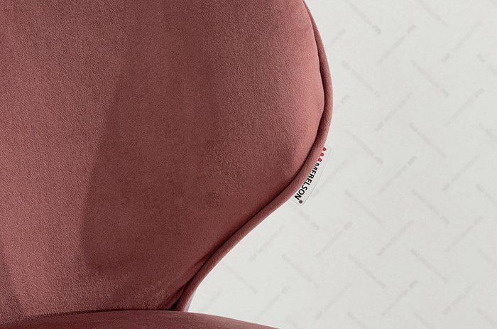 Стул Остин коричнево-розового цвета с белыми ножками - лучшие Обеденные стулья в INMYROOM