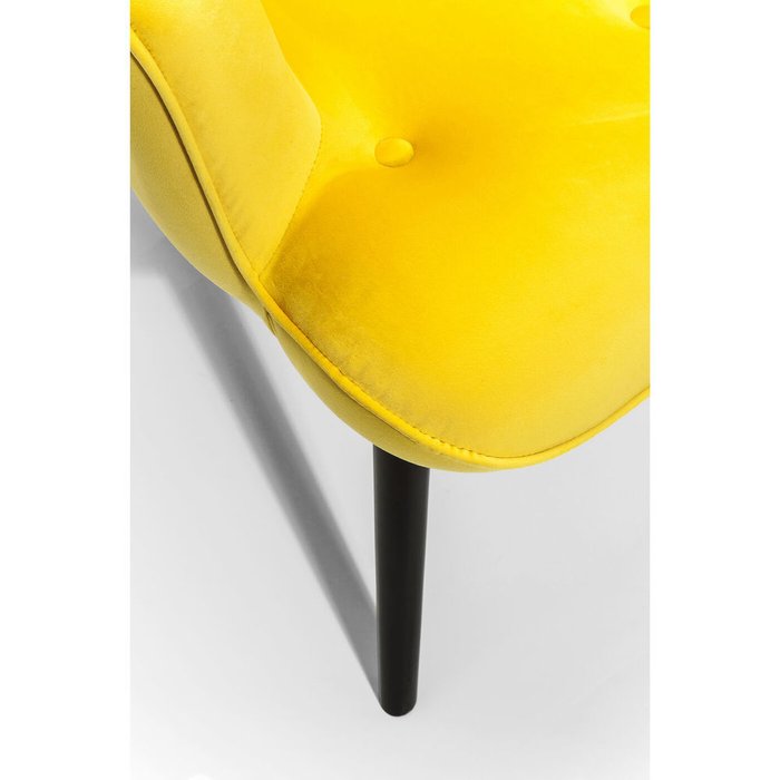Кресло Vicky желтого цвета - лучшие Интерьерные кресла в INMYROOM