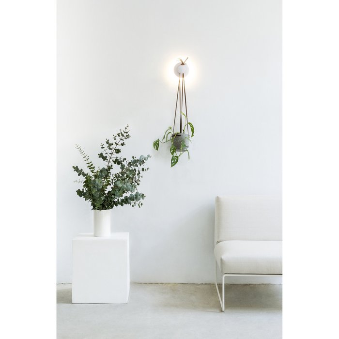Настенный светильник Polar белого цвета - лучшие Бра и настенные светильники в INMYROOM