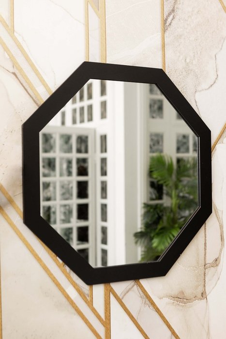 Зеркало настенное Vidas в раме черного цвета - лучшие Настенные зеркала в INMYROOM