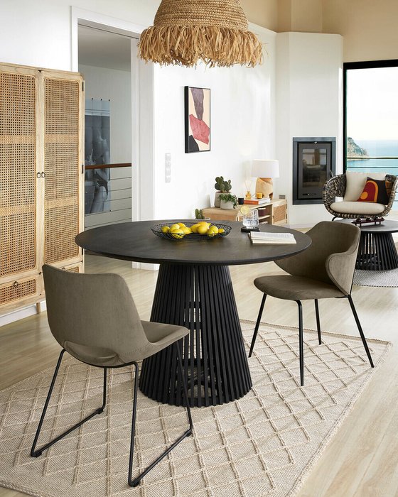 Обеденный стол Irune черного цвета - лучшие Обеденные столы в INMYROOM