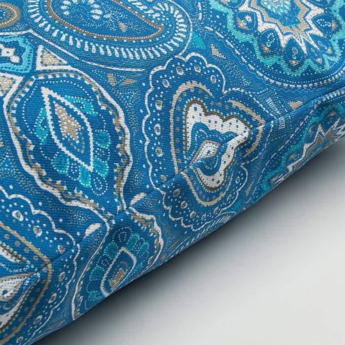 Чехол на подушку Bleu синего цвета с принтом 45x45  - купить Декоративные подушки по цене 2190.0