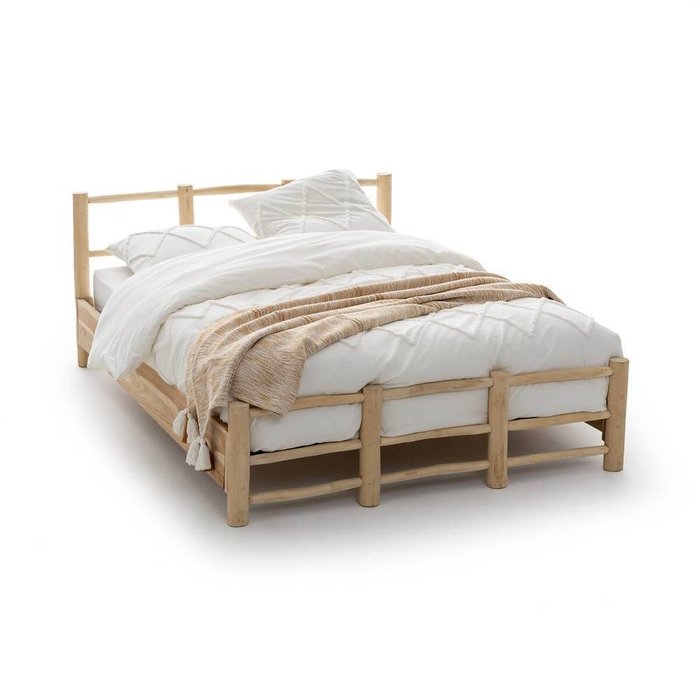 Кровать из массива тика Ghada 140x190 бежевого цвета Кровать из массива тика Ghada 140x190 бежевого цвета