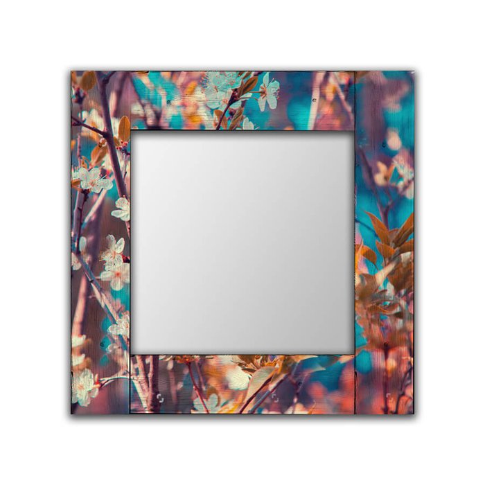 Настенное зеркало Яблоневый цвет в раме из массива сосны 90х90