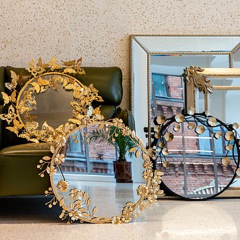Настенное зеркало Гарленд Роуз цвета розового золота - купить Настенные зеркала по цене 9100.0