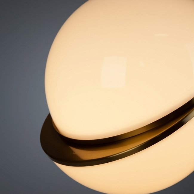 Подвесной светильник Crescent M  белого цвета - лучшие Подвесные светильники в INMYROOM