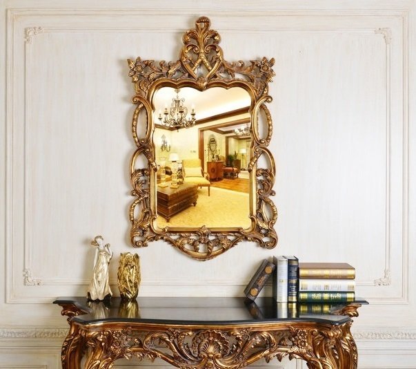 Настенное Зеркало в резной раме Floret Gold  - лучшие Настенные зеркала в INMYROOM