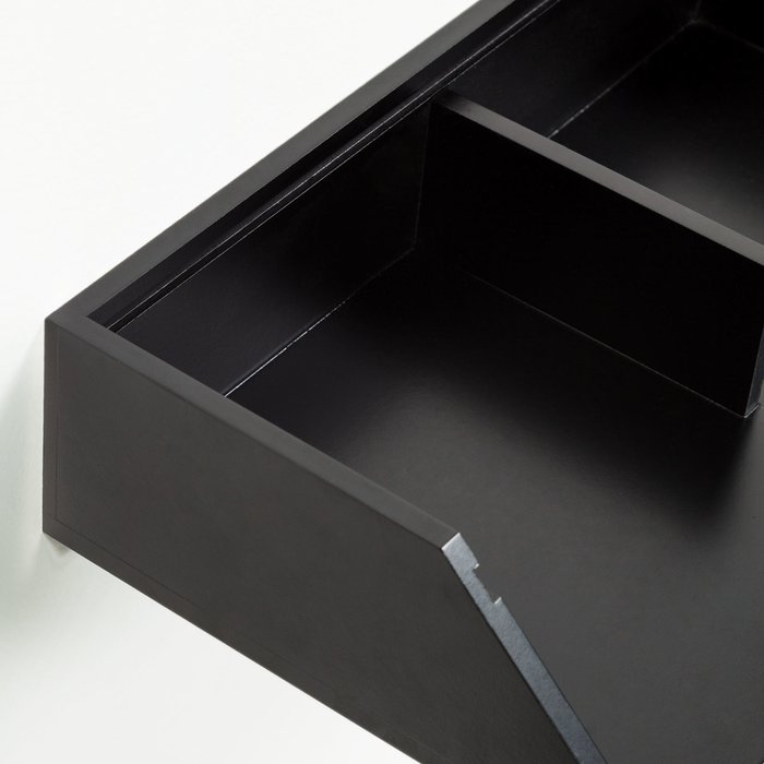 Полочка Shelf Lusin черного цвета - лучшие Полки в INMYROOM Полочка Shelf Lusin черного цвета - лучшие Полки в INMYROOM
