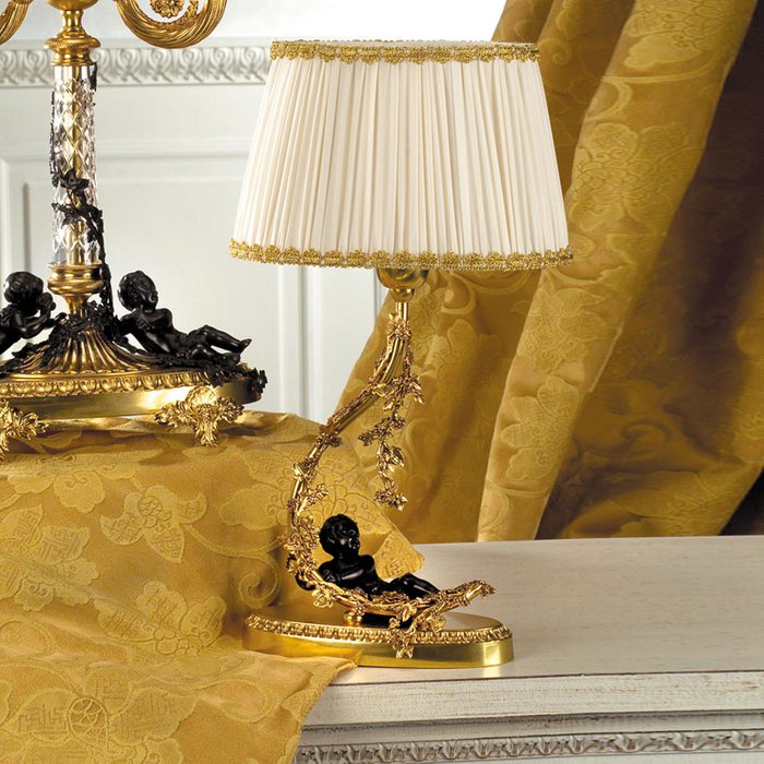 Настольная лампа OTTOCENTO L'Originale с белым абажуром  - купить Настольные лампы по цене 55700.0