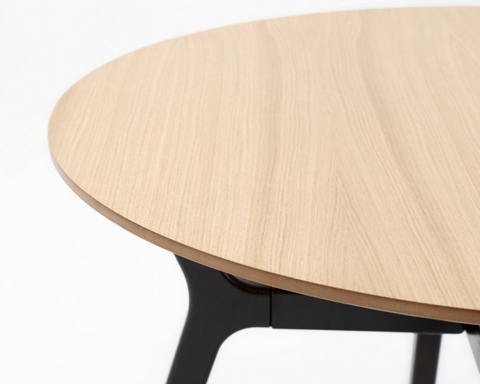 Обеденный стол Луиджи-М бежево-черного цвета - лучшие Обеденные столы в INMYROOM