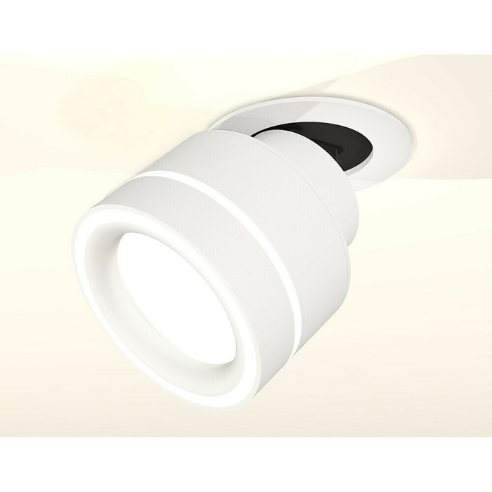 Светильник точечный Ambrella Techno Spot XM8101523 - купить Встраиваемые споты по цене 7177.0