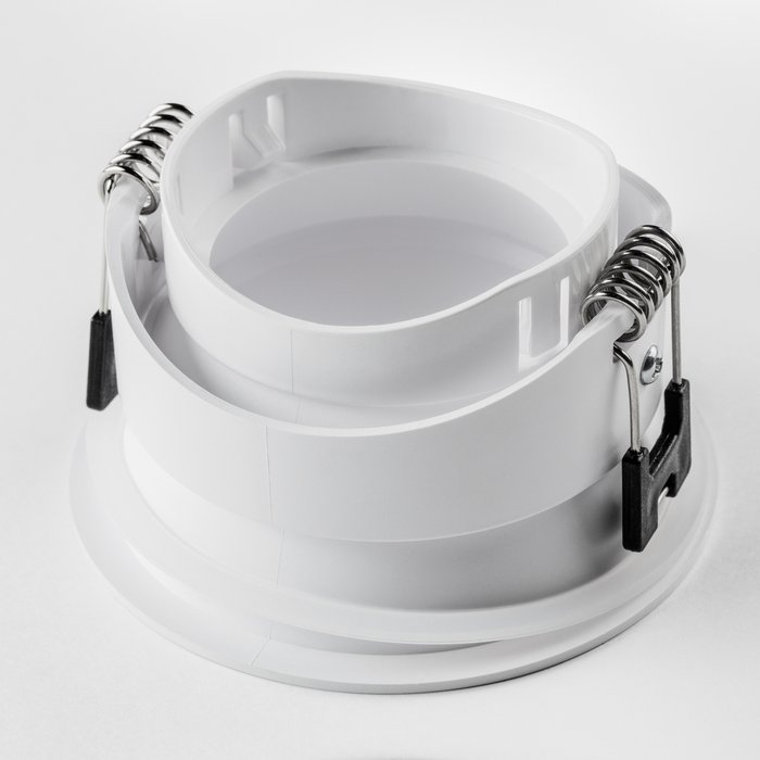 Рамка (светильник) PVC д/LED-модулей 941хх и LED-ламп D50мм PIANO ROUND БЕЛЫЙ IP65 - лучшие Встраиваемые споты в INMYROOM Рамка (светильник) PVC д/LED-модулей 941хх и LED-ламп D50мм PIANO ROUND БЕЛЫЙ IP65 - лучшие Встраиваемые споты в INMYROOM