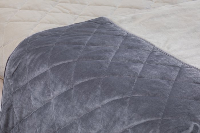 Комплект Dafne из покрывала с саше и подушками  - лучшие Покрывала в INMYROOM