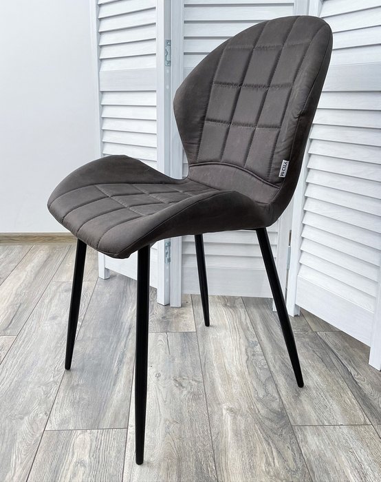 Стул Flower серого цвета - лучшие Обеденные стулья в INMYROOM