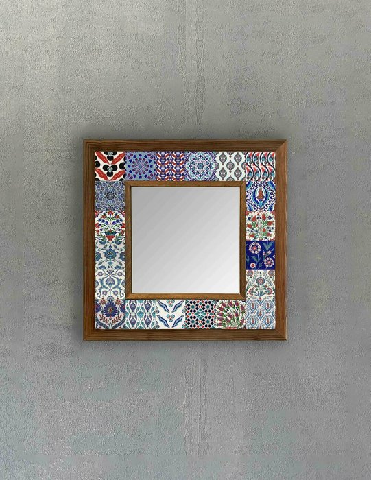 Настенное зеркало 33x33 с каменной мозаикой сине-белого цвета - купить Настенные зеркала по цене 9840.0