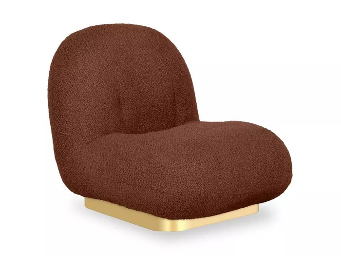 Кресло Pacha Wood коричневого цвета с золотым основанием
