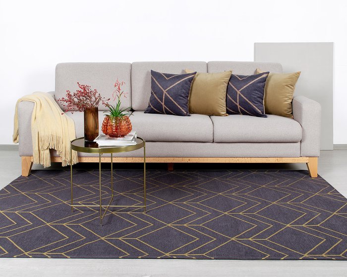 Декоративная подушка Lecco Quartz бежевого цвета - купить Декоративные подушки по цене 975.0