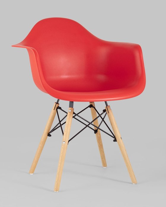 Стул с подколотниками красного цвета - купить Обеденные стулья по цене 3590.0