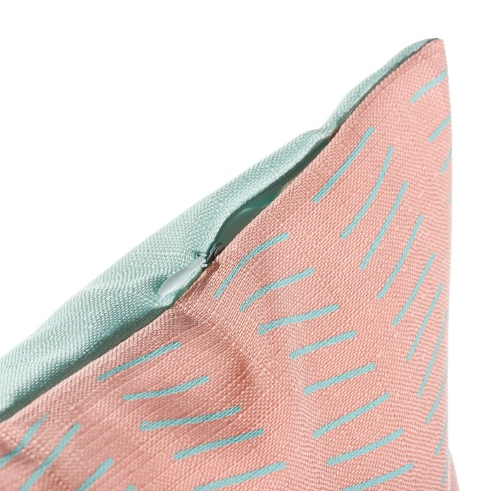 Декоративная подушка Mcny 40х40 розово-зеленого цвета - лучшие Декоративные подушки в INMYROOM