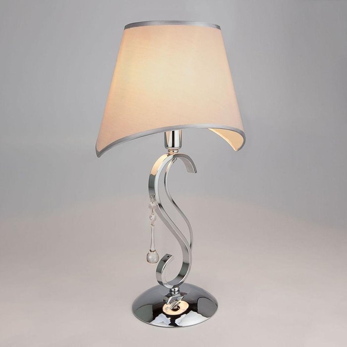 Настольная лампа Kelly серебристого цвета - купить Настольные лампы по цене 3510.0