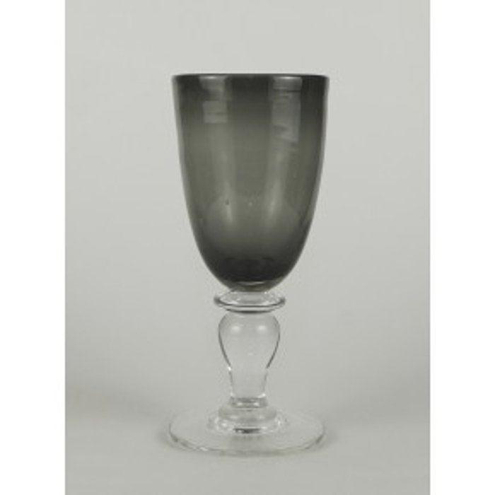 Бокал "Gloria" серый Бокал "Gloria" серый