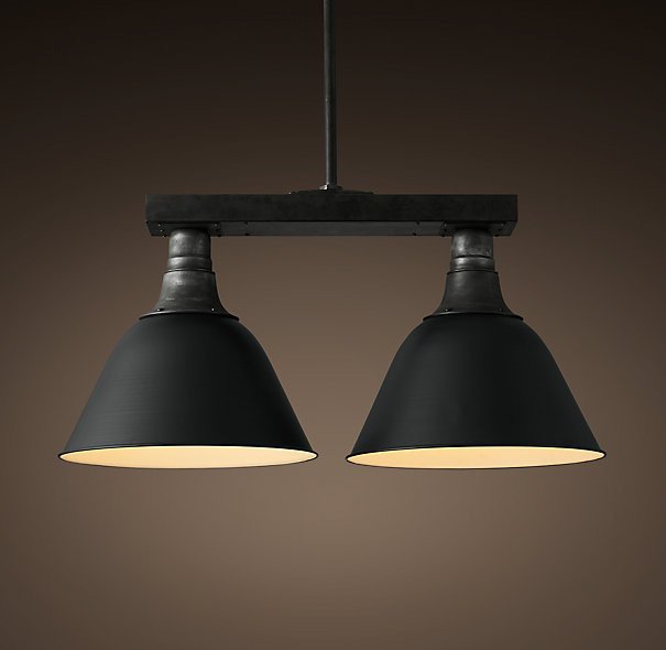 Потолочная лампа с 2 плафонами Потолочная лампа с 2 плафонами