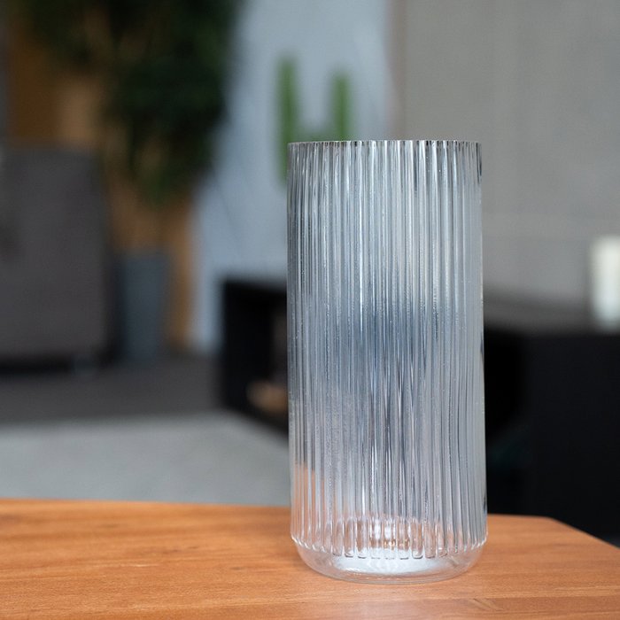 Декоративная ваза из рельефного стекла - лучшие Вазы  в INMYROOM