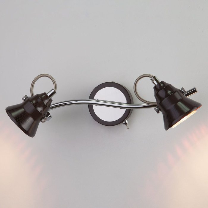 Настенный светильник с поворотными плафонами 20062/2 хром/венге - купить Накладные споты по цене 500.0