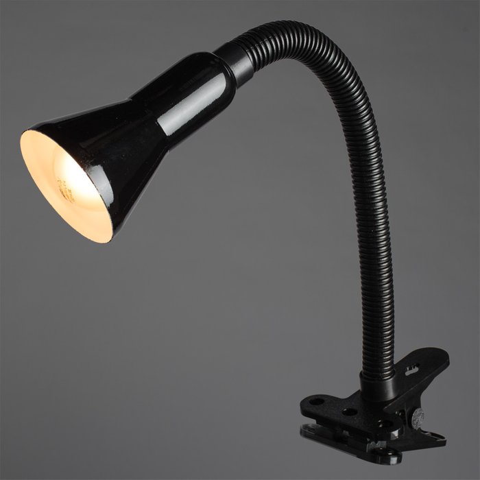 Офисная настольная лампа Cord черного цвета - купить Рабочие лампы по цене 1590.0