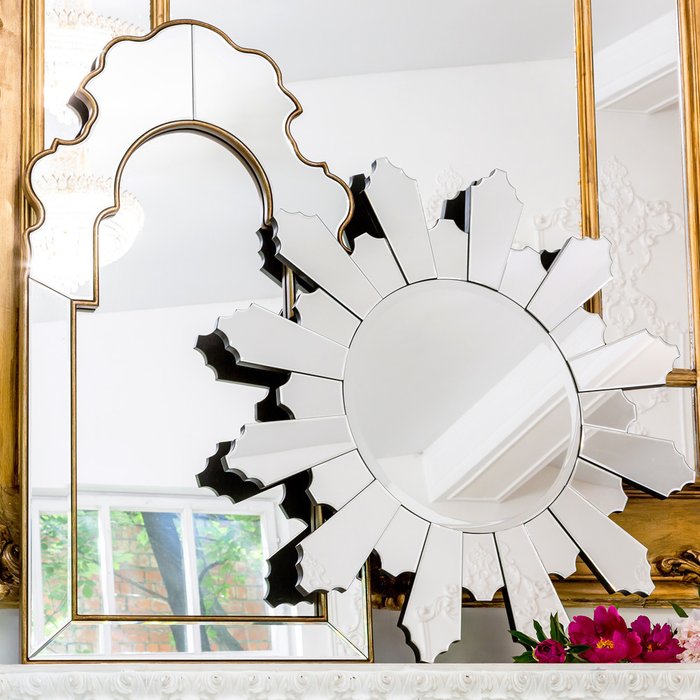 Настенное зеркало Дели с контурным фацетом - купить Настенные зеркала по цене 38500.0