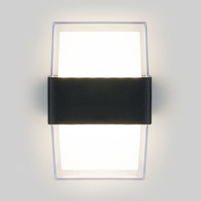 Настенный светодиодный светильник Maul бело-черного цвета - лучшие Настенные уличные светильники в INMYROOM