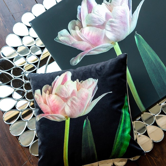 Декоративная подушка Pearled Rose с чехлом  - купить Декоративные подушки по цене 2000.0