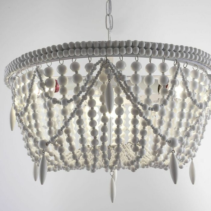Люстра RH Anselme White Wood Weathered Chandelier - лучшие Подвесные люстры в INMYROOM