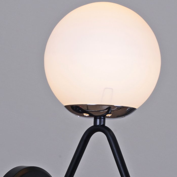 Бра 81704-0.2-01 (стекло, цвет белый) - лучшие Бра и настенные светильники в INMYROOM