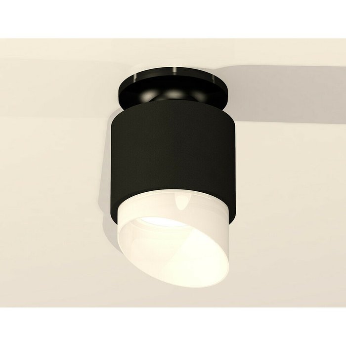 Светильник точечный Ambrella Techno Spot XS7511066 - купить Накладные споты по цене 4966.0
