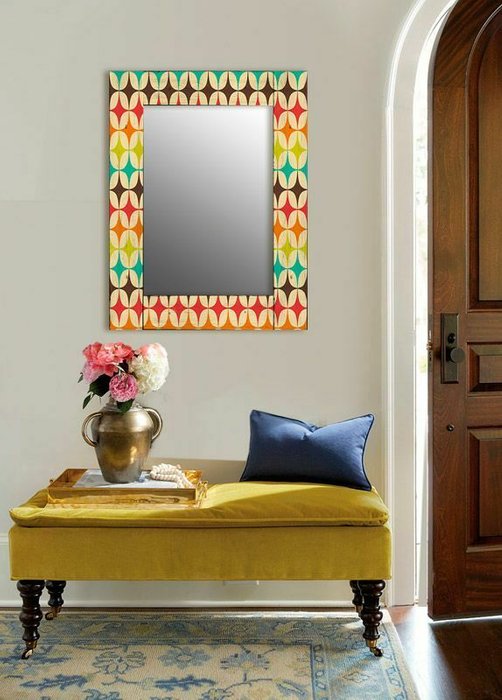 Настенное зеркало Клермон 50х65 бежевого цвета - лучшие Настенные зеркала в INMYROOM