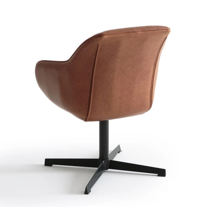 Офисное кресло Hiba коричневого цвета     на фото кожа  - купить Офисные кресла по цене 23519.0