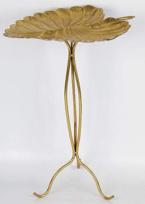 Консоль из металла золотого цвета - купить Консоли по цене 10580.0
