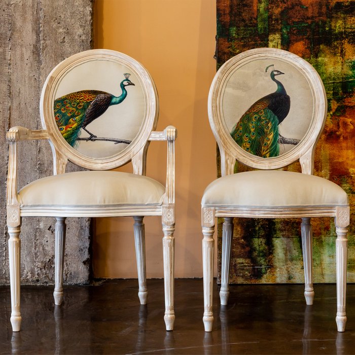 Стул Королевская птица бежевого цвета - лучшие Обеденные стулья в INMYROOM