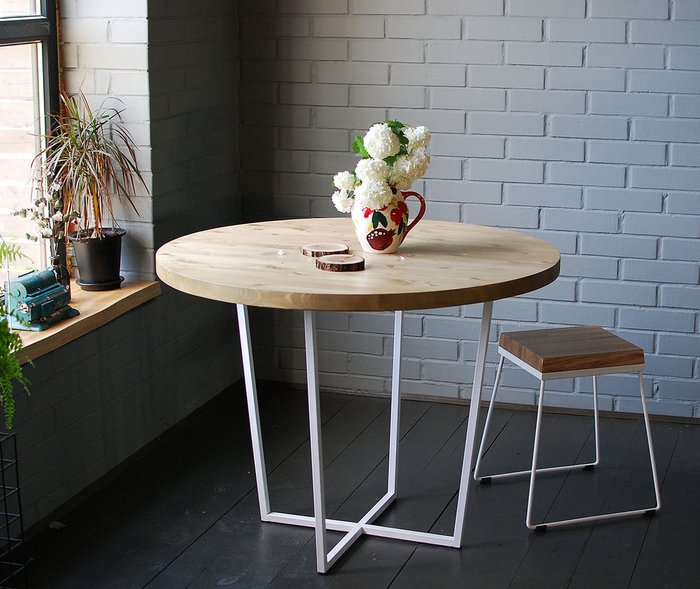 Обеденный стол Round бело-бежевого цвета - лучшие Обеденные столы в INMYROOM